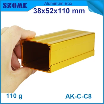 Culoare aurie aluminiu cutie de distribuție a energiei 38(H)x52(W)x110(L)mm in strat de pulbere și anodizare cu panouri și șuruburi